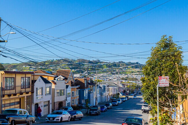 The southern hills and its homes can be seen from Excelsior’s streets.