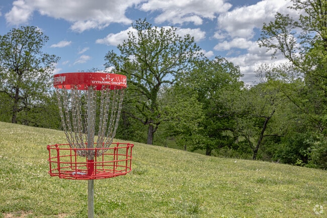 The Two Rivers Disc Golf course is a fun place to spend an afternoon near Sunset View.