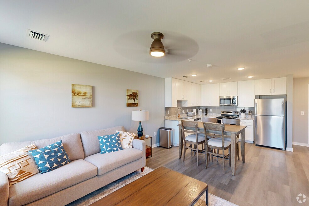 Avenue 6 - Luxury Apartments Downtown Huntsville South, Huntsville, AL 35805 - photo 1