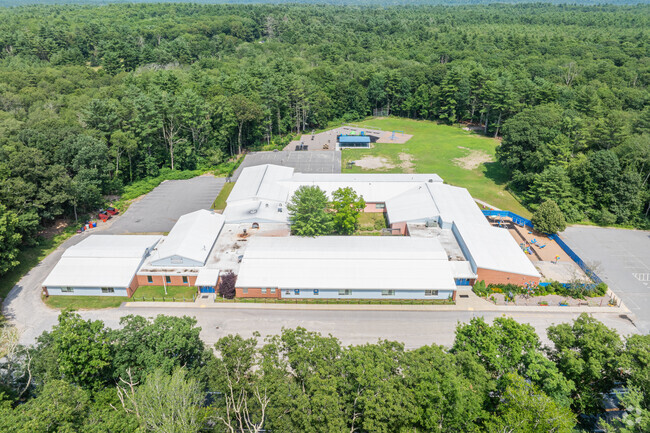 Captain Isaac Paine Elementary School aims to produce highly creative and competent students.