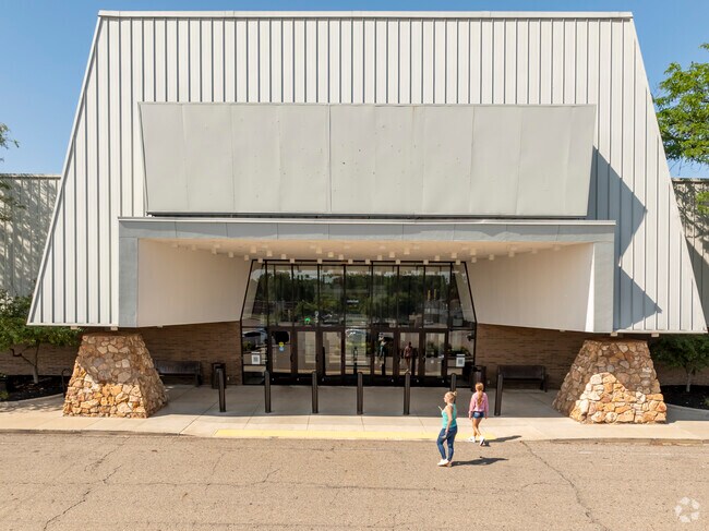 Westwood Jackson Mall is a short drive from the River North neighborhood for residents.