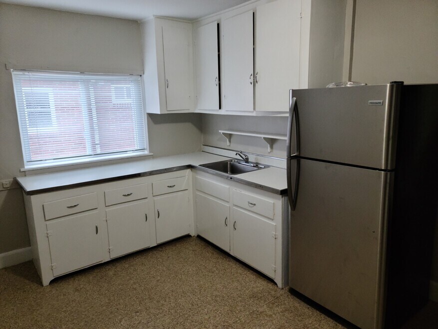 20 Brock St unit 2, Brighton, MA 02135 - photo 1