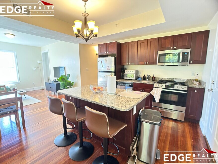 111 Fisher Ave unit 3, Boston, MA 02120 - photo 1
