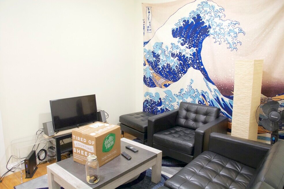 84 Fenway unit 2, Boston, MA 02115 - photo 1