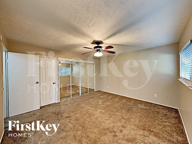 3311 Birch Creek Dr, Kingwood, TX 77339 - photo 7