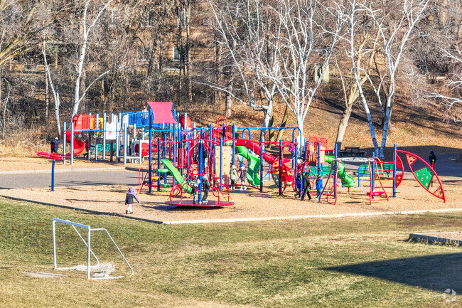 Willow Lane Elementary is ranked #68 of #1,011 for Most Diverse Public Elementary Schools in MN.