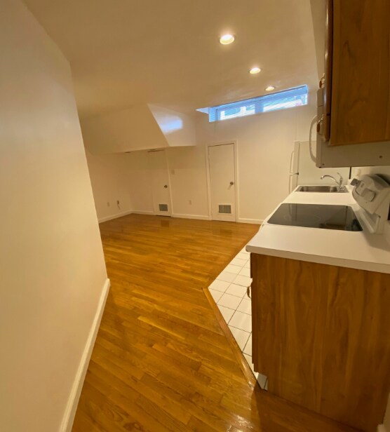 23 Snow Hill St unit 10, Boston, MA 02113 - photo 3