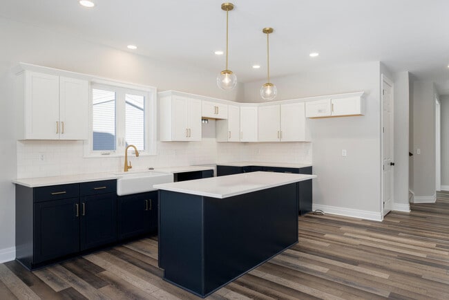 5490 William St unit 36809621, Lancaster, NY 14086 - photo 5