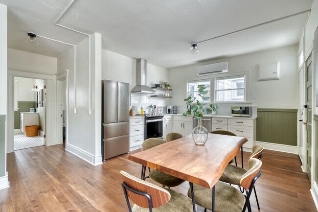 1036 SE 12th Ave unit ID1309866P, Portland, OR 97214 - photo 4