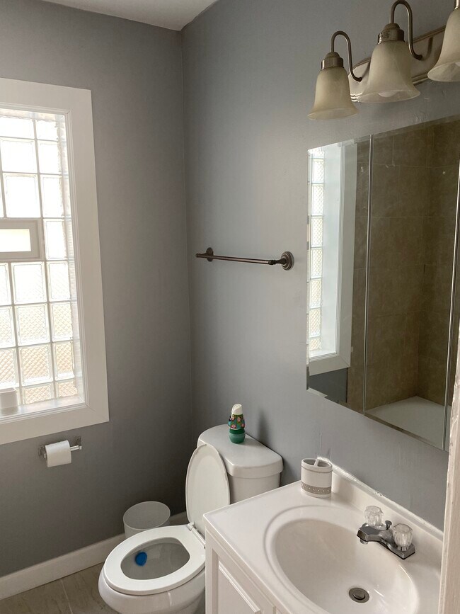 7544 S Sangamon St unit 2, Chicago, IL 60620 - photo 6