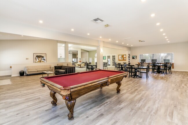 Somerset Commons Apartments, Las Vegas, NV 89104 - photo 5