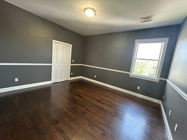 323 Boylston St unit 3, Brookline, MA 02445 - photo 5