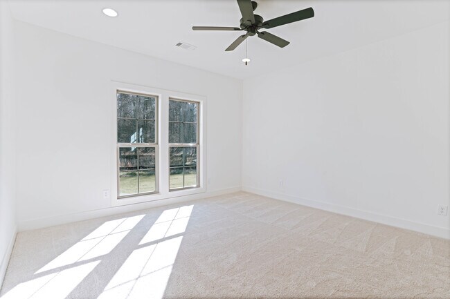 3136 Bottle Way unit 36450388, Auburn, AL 36830 - photo 4