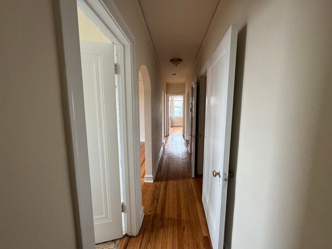 2043 N Cicero Ave unit 3S, Chicago, IL 60639 - photo 5