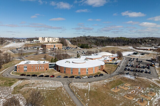 Greeneville Middle School received a grade of A- from Niche.