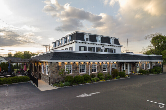 Dating back to 1719, the Spring House Tavern has a rich history in the community.