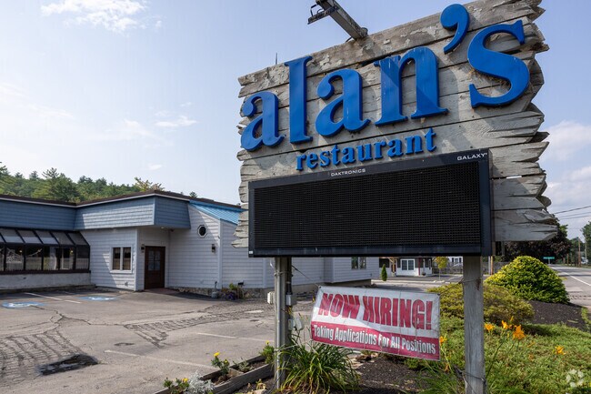 Alan's Restaurant is a great spot for some comfort food in Boscawen.