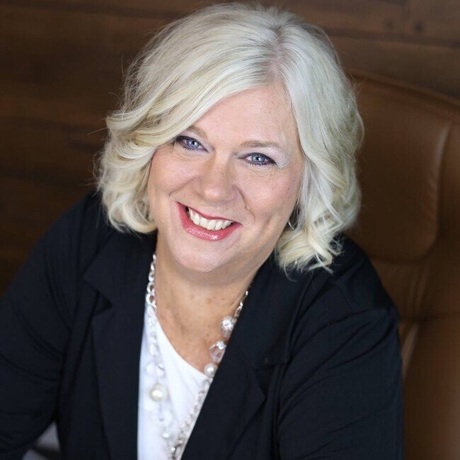 Beth Cupp Real Estate Agent in Paragould, AR