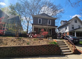 4112 Terrace St, Kansas City, MO 64111