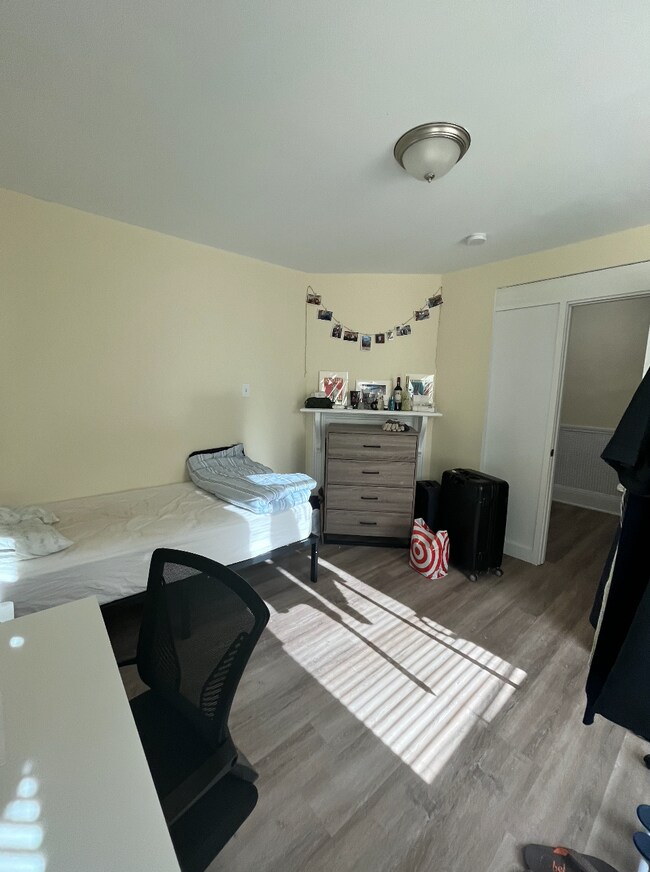 8 Pratt St, Allston, MA 02134 - photo 7