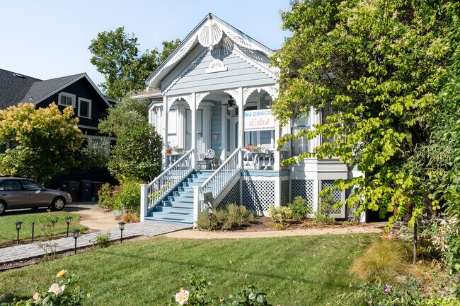 Historic Victorian style homes can be found all through out Cloverdale, Ca.