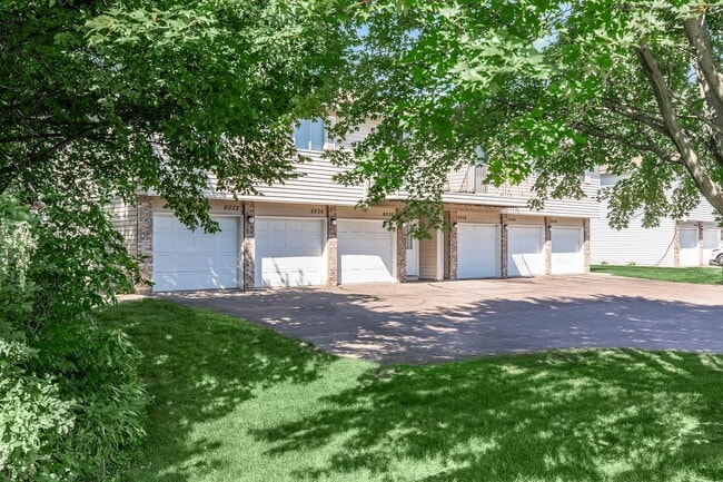 Parkview Manor, Inver Grove Heights, MN 55076 - photo 5