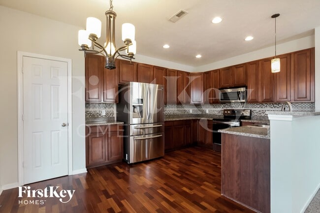 12410 Guy Way, Indianapolis, IN 46236 - photo 4