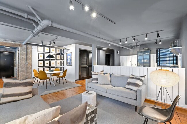 3759 N Wayne Ave unit ID1360079P, Chicago, IL 60613 - photo 4