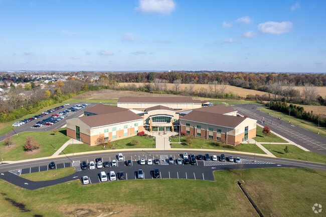 Five Points Elementary School - West is located in Clear Creek Township, Centerville Ohio.