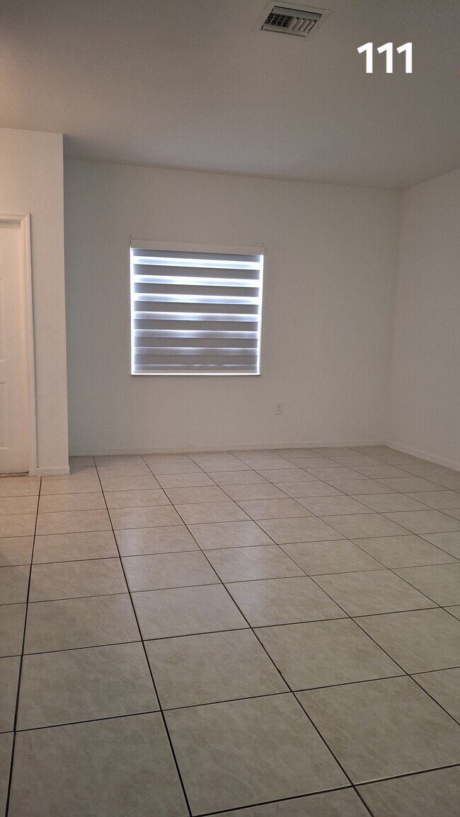 5761 NW 115th Ct, Doral, FL 33178