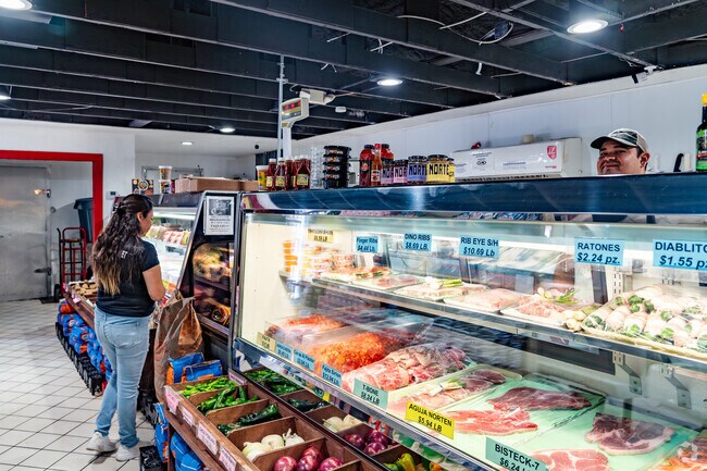 El Tio Meat Market has a variety of fresh pork, chicken and beef meats in Penitas.