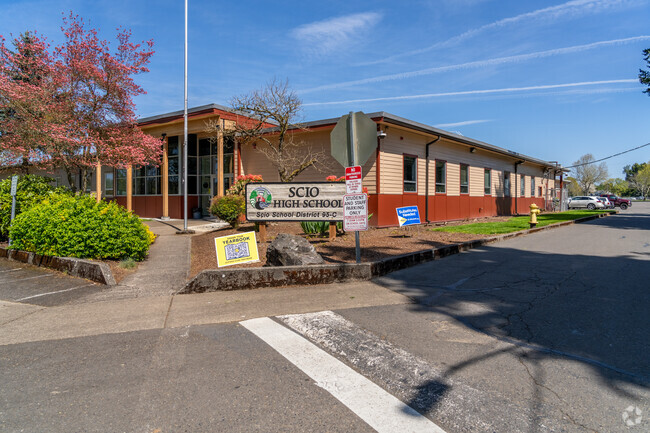 Residents of West Scio attend Scio High School.