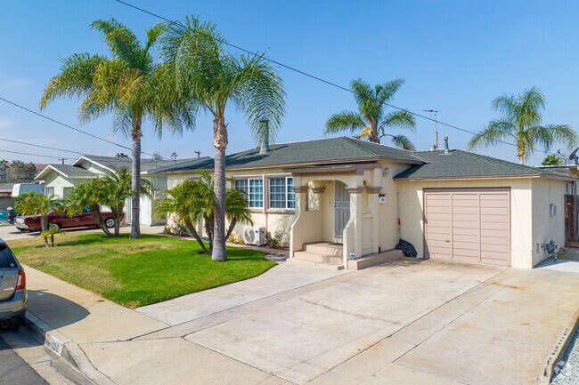 Ranch homes are quite common in the established neighborhoods of National City.