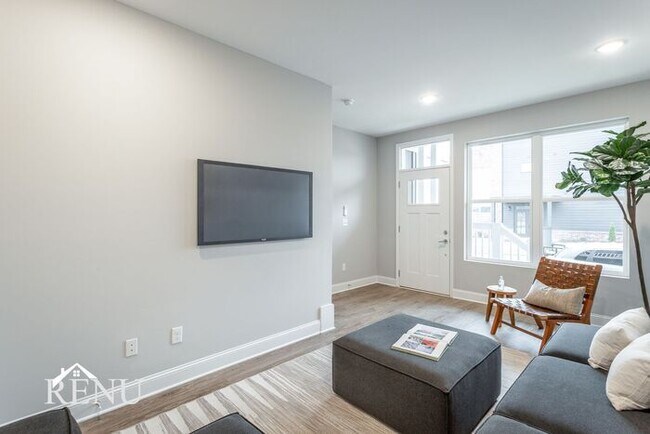 2341 E 18th St, Chattanooga, TN 37404 - photo 5