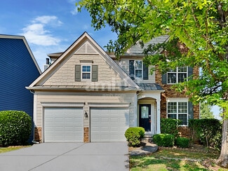 3695 Moor Pointe Dr, Cumming, GA 30040