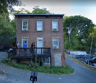 1089 River Rd Unit 1, New Windsor Township, NY 12553