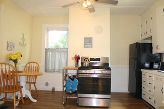 34 Central St Unit 1, Beverly, MA 01915