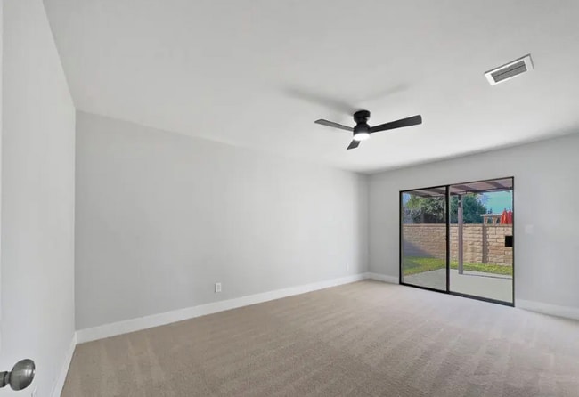 25443 Vía Labrada, Santa Clarita, CA 91355 - photo 4