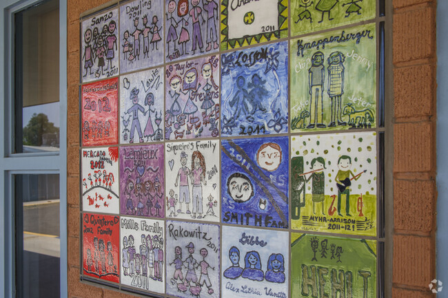Nash Elementary, Painted Tiles