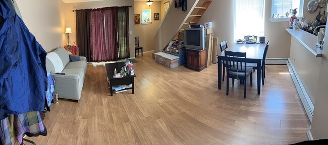 191 Hildred Dr, Burlington, VT 05401 - photo 5