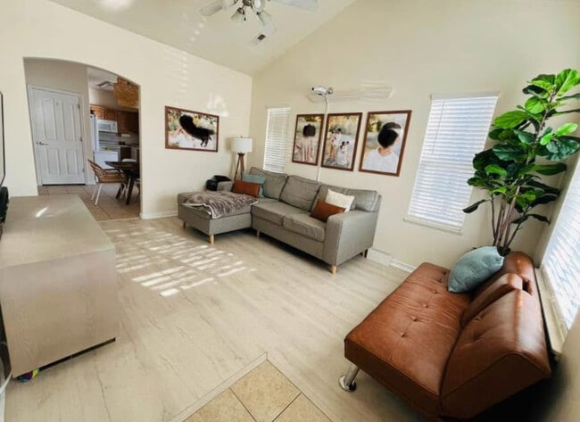 8789 S Caliente Dr, West Jordan, UT 84081 - photo 4