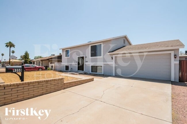 4359 E Lynne Ln, Phoenix, AZ 85042 - photo 2