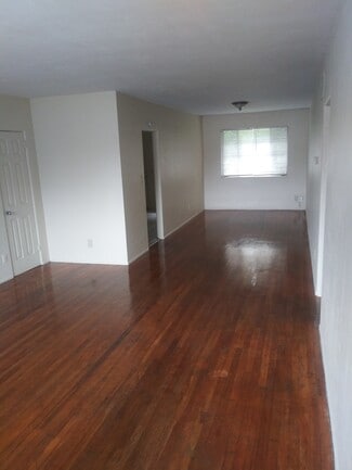 2139 Spring Park Rd Unit 4, Jacksonville, FL 32207