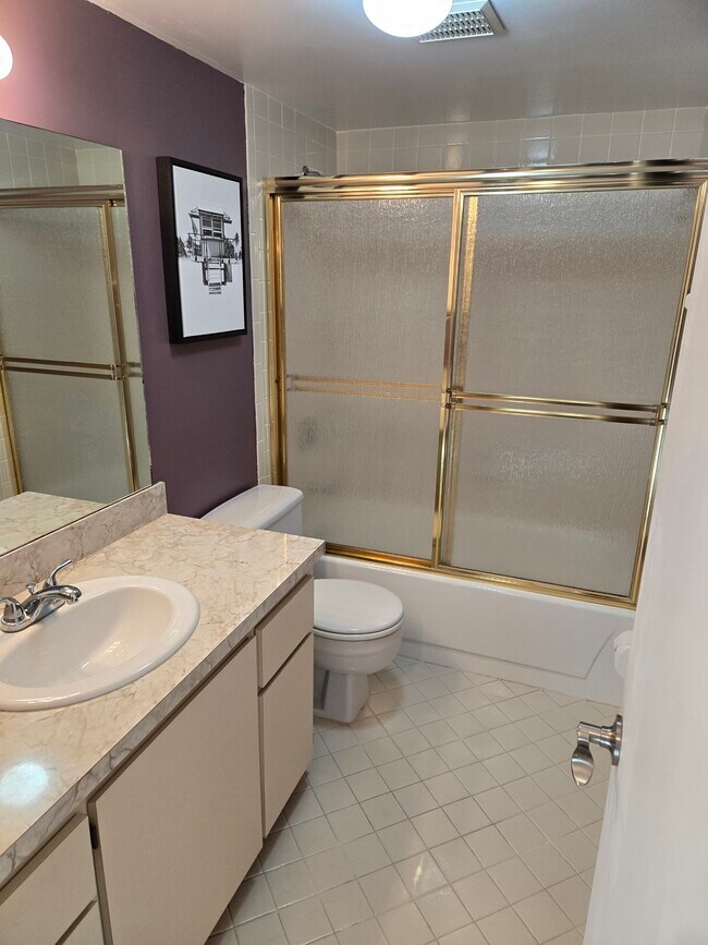 160 Palm Dr unit 4, Naples, FL 34112 - photo 7