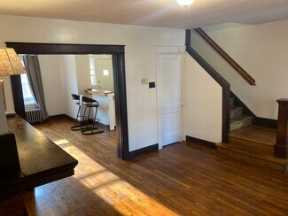 3254 Dawson St, Pittsburgh, PA 15213