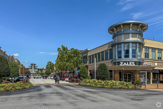 Shoppers from Cave Springs are just a short drive from the Pinnacle Hills Promenade.
