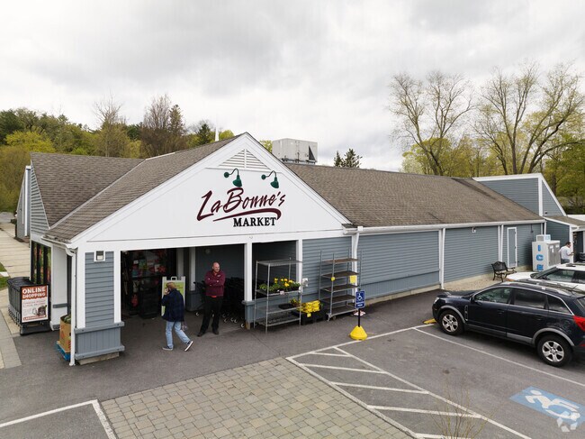 LaBonne's Market is known for its commitment to quality and customer service, with a focus on providing fresh, locally sourced ingredients.