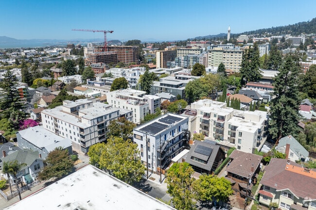 Special Promo! Private Bed near UC Berkeley!, Berkeley, CA 94704 - photo 5