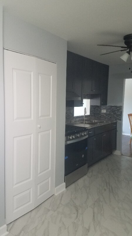 8892 Jody Ln, Des Plaines, IL 60016 - photo 6