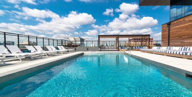 829 N Clark St unit FL26-ID1029589P, Chicago, IL 60610 - photo 4